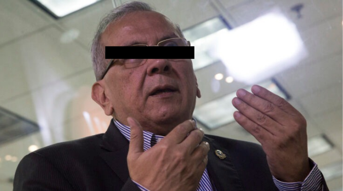 Detienen al profesor universitario y exministro Rodrigo Cabezas