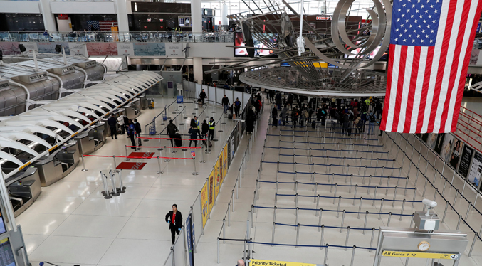 Venezolanos ingresaron con visas vigentes a EEUU, pero las revisiones fueron más rigurosas