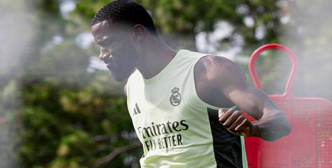 Rudiger vuelve a la lista de Xabi Alonso