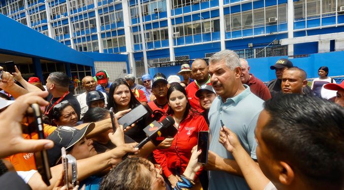 Caldera evalúa condiciones del Hospital Dr. Pedro García Clara