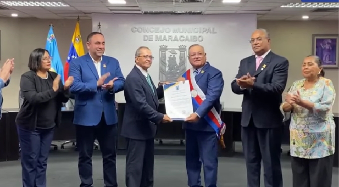 Luis Pire convoca a retomar la calidad a los nuevos reporteros gráficos de Maracaibo