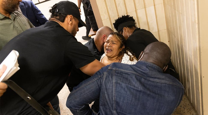 Presión migratoria de Trump apunta a las madres de familia: “Auxilio, mis hijos están en la escuela”