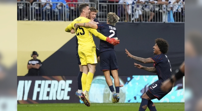 EEUU se impone 4-3 en penales a Costa Rica para avanzar a las semifinales de la Copa Oro