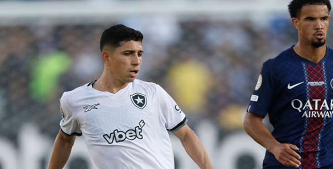 Savarino reparte asistencia para la victoria de Botafogo sobre el campeón de Europa