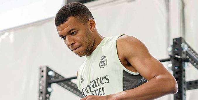 Mbappé trabaja en el gimnasio y el Real Madrid preparara el partido contra el Salzburgo