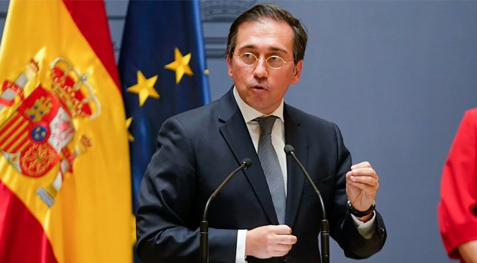 Más de 40 españoles evacuados a Armenia desde Teherán regresarán a España «en pocas horas»