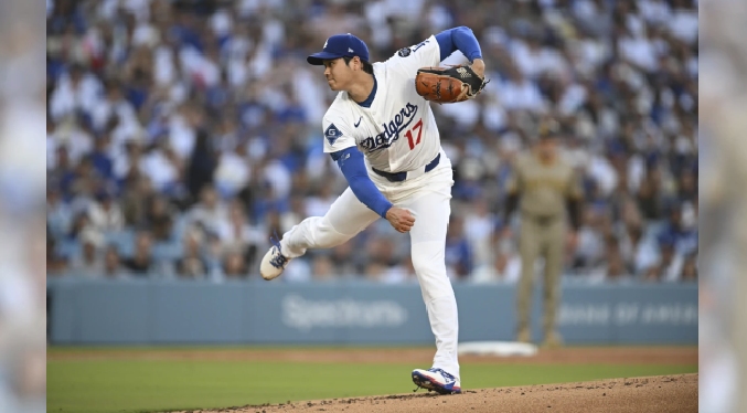 Regreso de Ohtani como lanzador es empañado por carrera, pero brilla al bate ante Padres