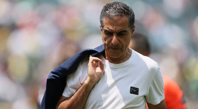 Botafogo anuncia la salida de Paiva tras eliminación en el Mundial de Clubes