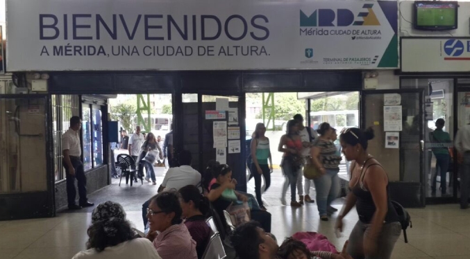 Suspenden salidas desde terminal terrestre de Mérida
