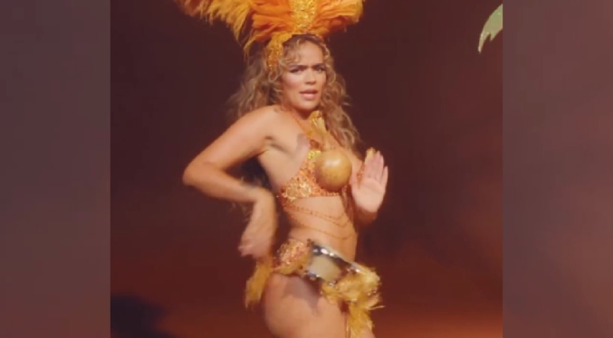 Karol G encabeza cartel del Coachella 2026 junto a Justin Bieber y Sabrina Carpenter