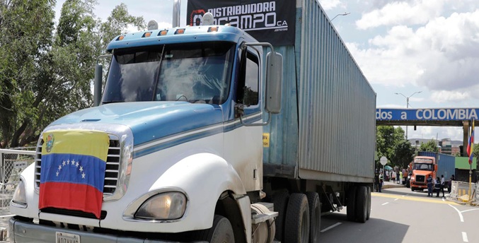 Vehículos de carga pesada venezolanos tendrán prórroga para solventar documentación para ingresar a Colombia