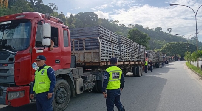 Arriban a Mérida estructuras para la construcción de los puentes en el Páramo