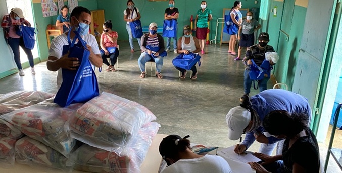 El PMA reparte alimentos a más de siete mil personas en el oeste de Venezuela tras lluvias