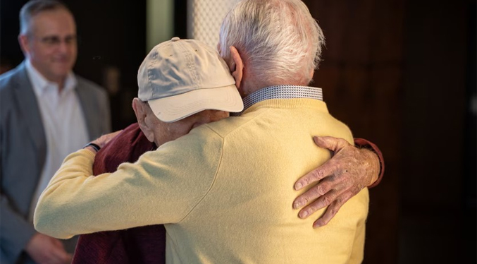 ¡Familia, camino de esperanza para la Iglesia y la sociedad!: Día del abrazo en familia