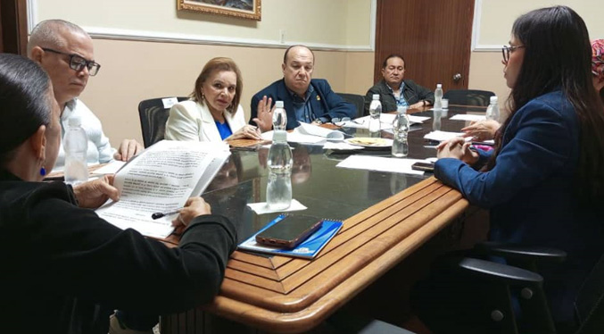 CLEZ instala el consejo de la Orden al Mérito del Abogado y Abogada Carlos Escarrá Malavé