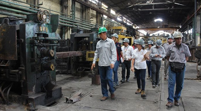 Complejo Siderúrgico Nacional prevé exportar dos mil toneladas mensuales de cabillas hacia Colombia