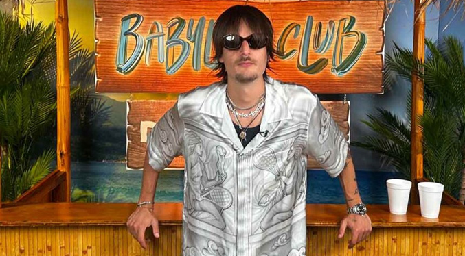 Danny Ocean abre la puerta del Babylon Club para «apagar el ruido» que afecta el mundo