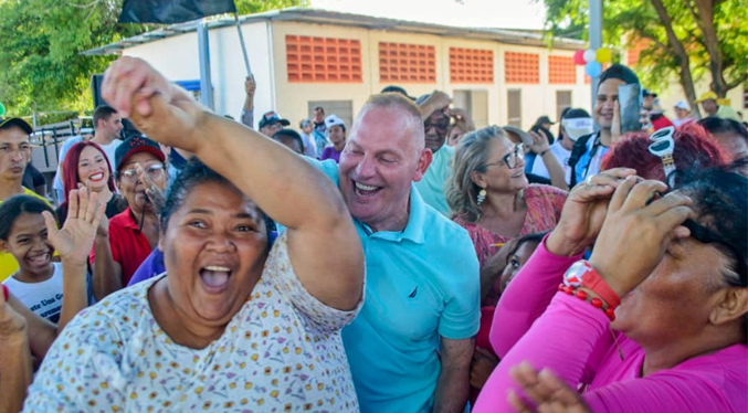 Di Martino señala que el Ejecutivo enviará 90 camiones para recolección de basura en Maracaibo