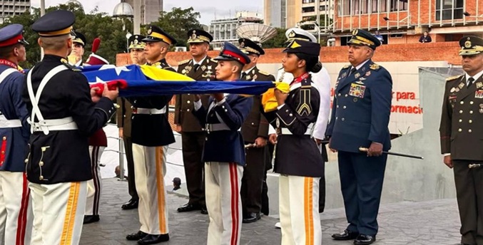 Gobierno nacional celebra 214 años de la Independencia y Día de la FANB en el Panteón