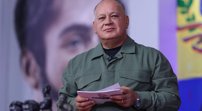 Cabello denuncia que efectivos de EEUU arrebataron cuatro niños a sus madres en vuelo de repatriación