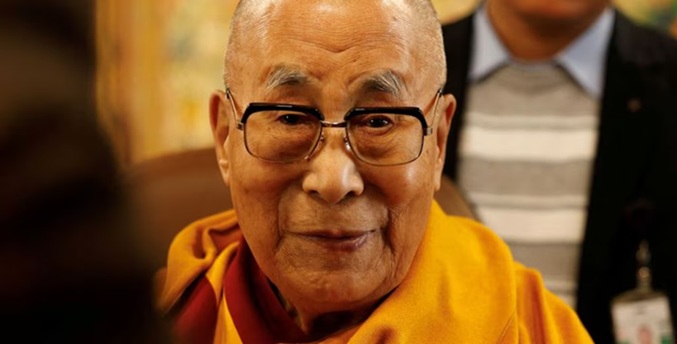 El dalái lama ordena a la cúpula de los lamas proteger la reencarnación frente a China