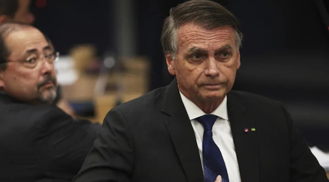 El Supremo aclara que Bolsonaro no puede dar entrevistas que se retransmitan en redes