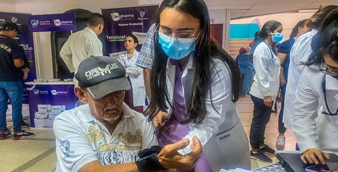 Hospital Adolfo Pons impulsa la detección y prevención de la hipertensión