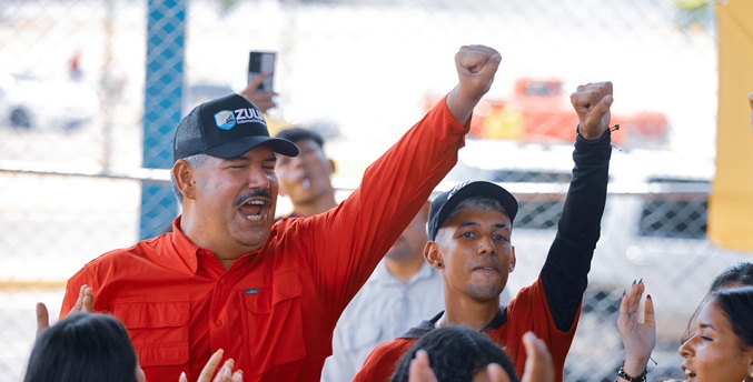 Ministro de Juventud y gobernador del Zulia participan en asamblea del Poder Popular Juvenil Comunal
