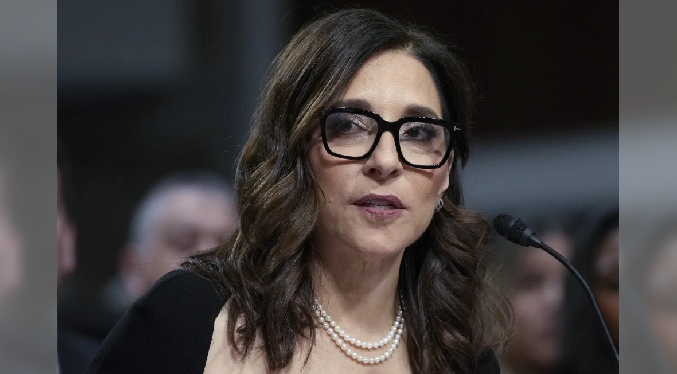 CEO de X renuncia tras dos años al frente de la plataforma de Elon Musk