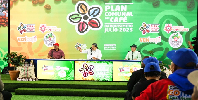 Maduro agradece a Petro por acuerdo de creación de la primera zona económica con Colombia