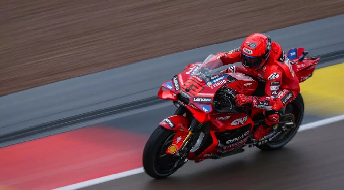 Marc Márquez gana esprint del GP de Alemania de MotoGP