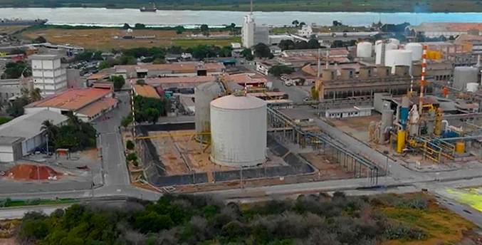 Gobierno de Colombia espera adquirir petroquímica venezolana Monómeros para repotenciarla