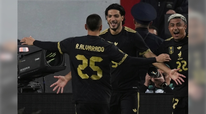 México supera 1-0 a Honduras y buscará defender su título ante EEUU