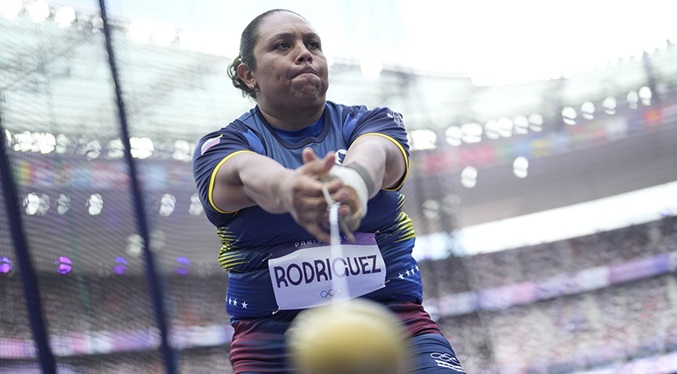 Rosa Rodríguez brilla en el meeting de Madrid con su mejor marca desde 2021
