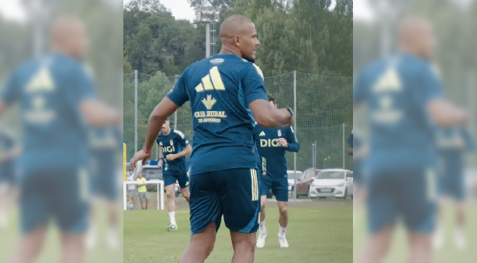Salomón Rondón entrena por primera vez con el Real Oviedo