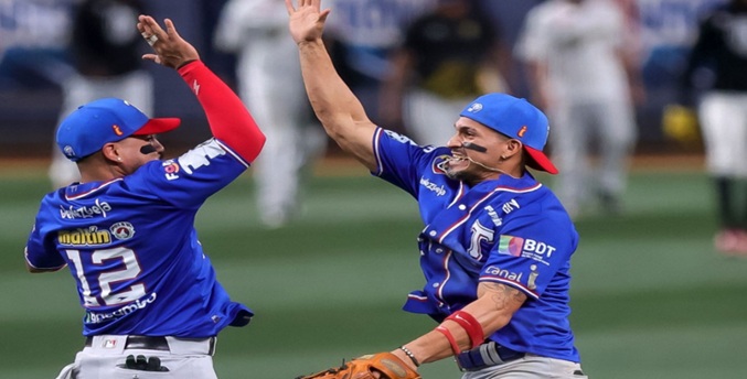 Tiburones confirma a su staff técnico para la próxima temporada de la LVBP