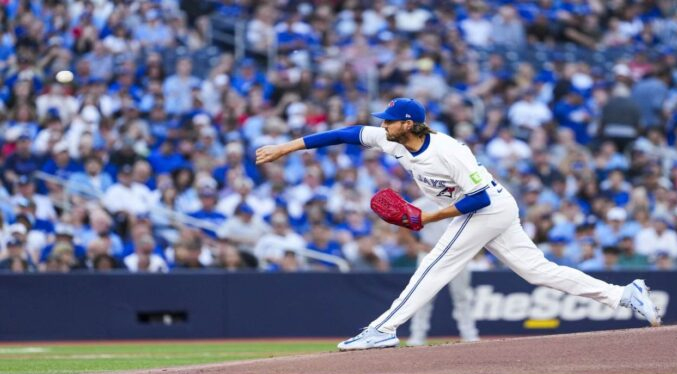 Toronto se afianza en la cima y toma distancia de unos irregulares Yankees