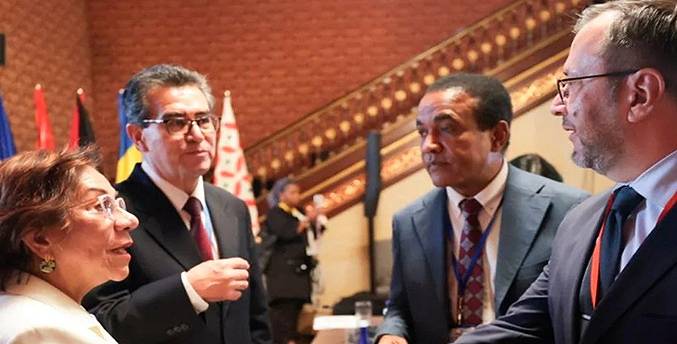 Canciller Yván Gil llega a Colombia para una reunión por la situación entre Israel y Palestina