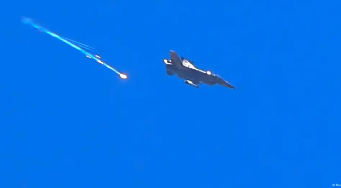 Israel ataca cuartel general del Ejército sirio en Damasco