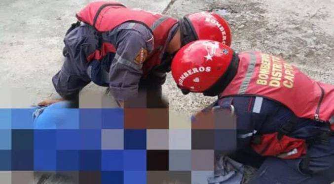 Hombre muere tras caer de la parte trasera de una camioneta en Caracas