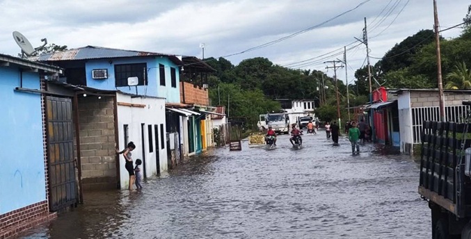 Gobernador de Amazonas alerta sobre crecida del río Orinoco tras las lluvias