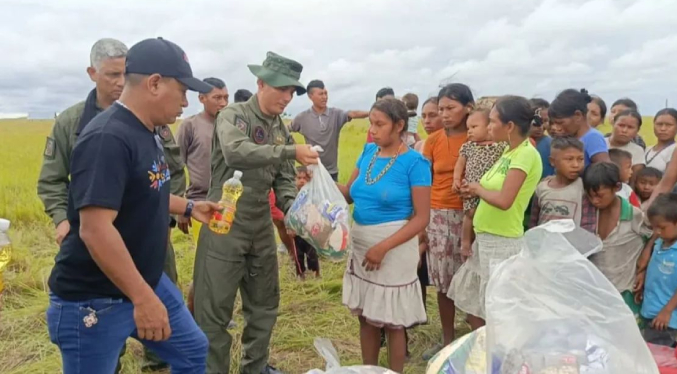 Gobierno entrega 6,5 toneladas de alimentos en comunidad indígena afectada por lluvias