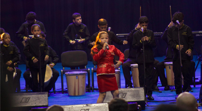 Dos colegios y dos comunidades se alzan como ganadores del 1er Festival Nacional de Gaitas