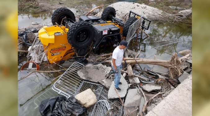 Gobernador de Texas dice que aún hay más de 160 personas desaparecidas por las inundaciones
