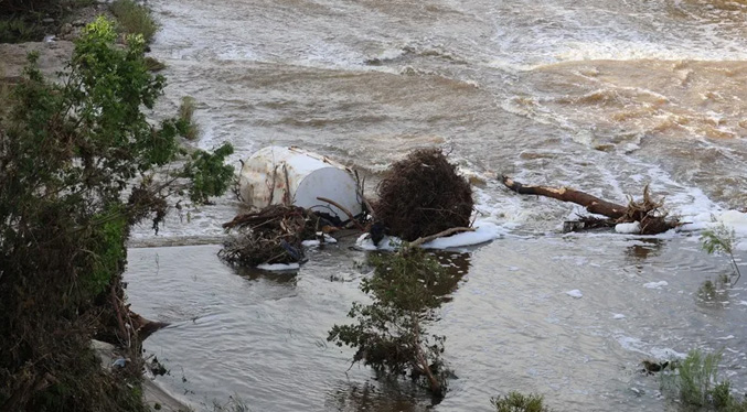 Más de cien desaparecidos y 133 muertos tras las inundaciones en Texas