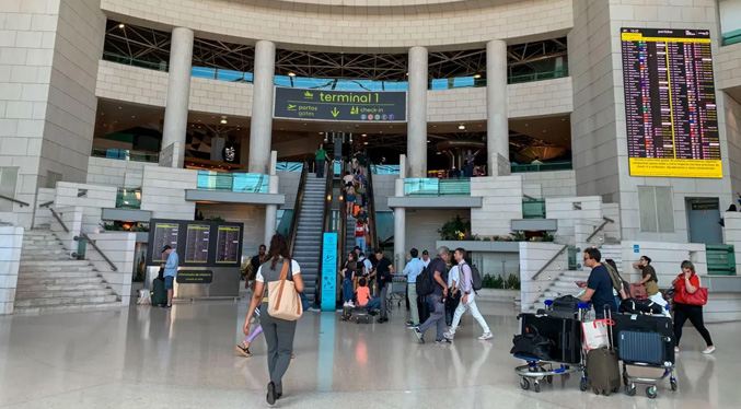 Decenas de vuelos cancelados y con retraso en Lisboa por huelga de trabajadores de tierra
