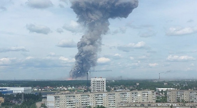 Al menos cinco muertos en una explosión en una fábrica rusa de armas y munición