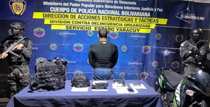 Va preso por usurpar funciones de la PNB y porte ilícito de arma de fuego