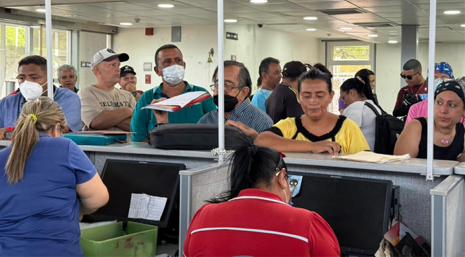 Gobernador Caldera activa Plan Cayapa de la Salud en la Farmacia Alto Costo de Zulia