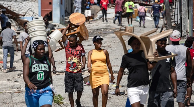 Haití pide a desplazados no volver a sus barrios para no servir de escudo a las bandas